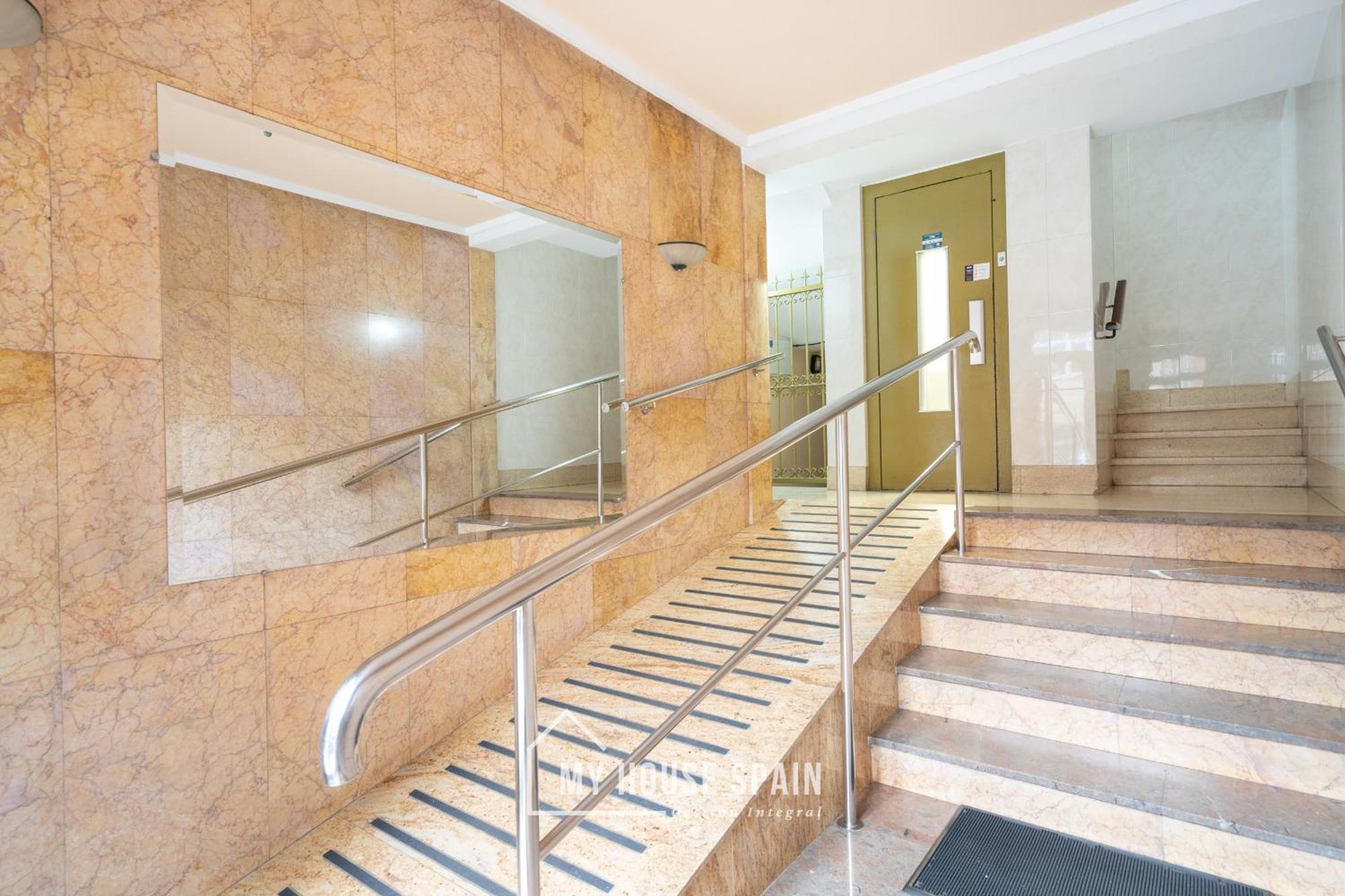Myhousespain - Piso 3 Habitaciones Cerca Playa San Lorenzo Хихон Екстериор снимка