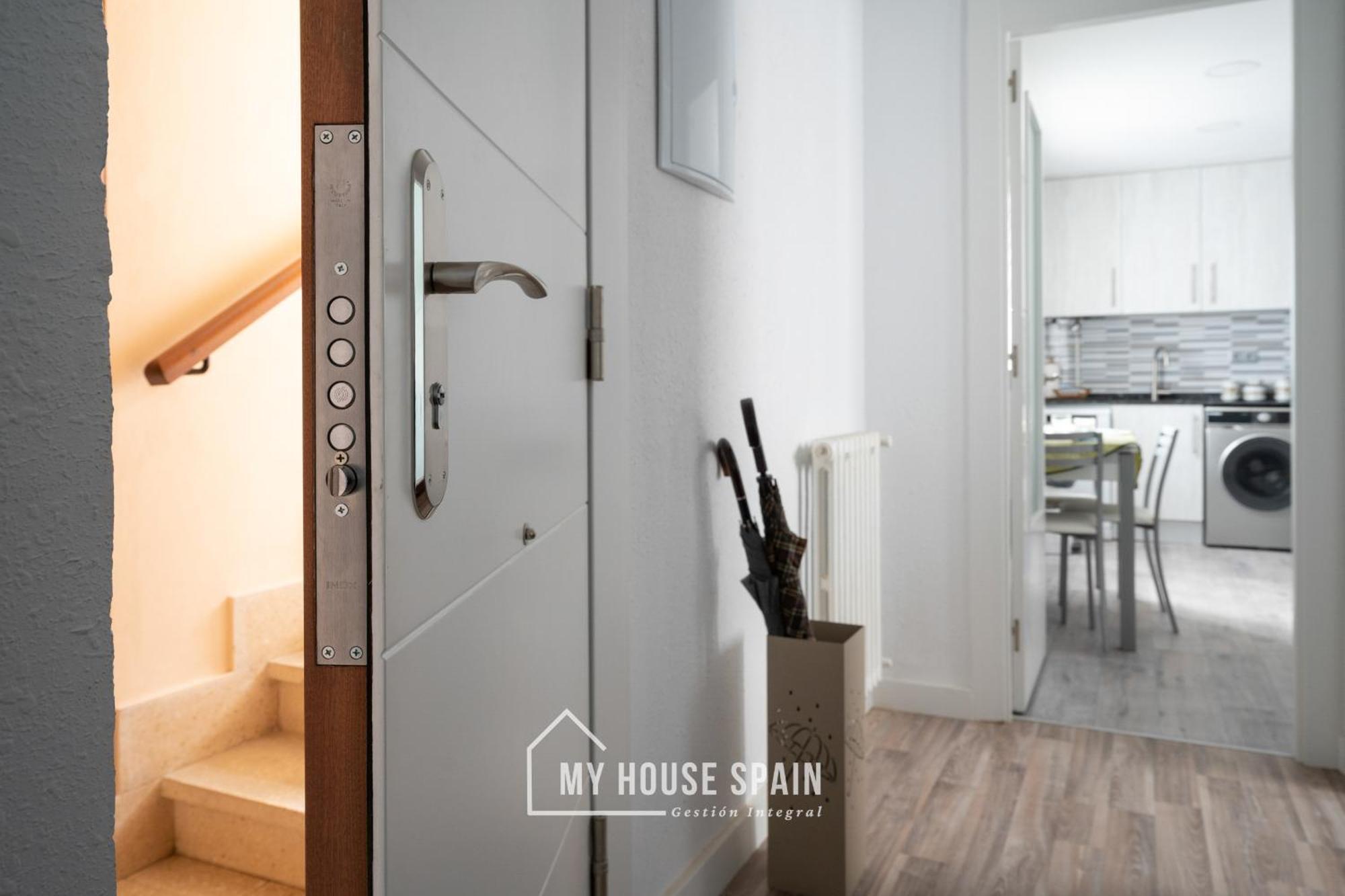 Myhousespain - Piso 3 Habitaciones Cerca Playa San Lorenzo Хихон Екстериор снимка